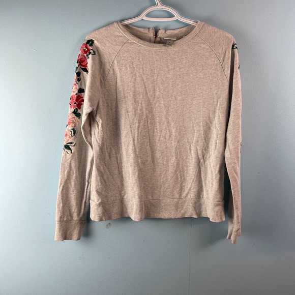 A new day rose patch sweatshirt - Picture 2 of 5